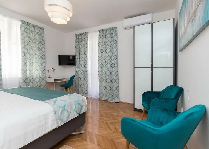 Deluxe Navis Апартаменты